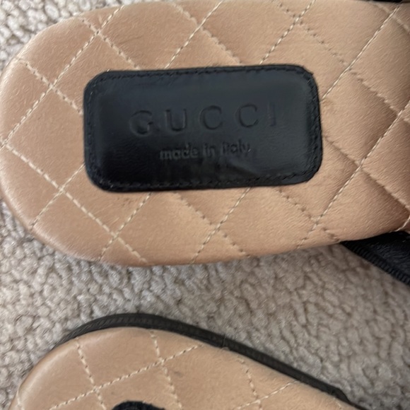 Gucci - Picture 2 of 6